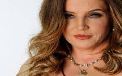 Muere a los 54 años Lisa Marie Presley, cantante y única hija de Elvis Presley, el “Rey del Rock and Roll”