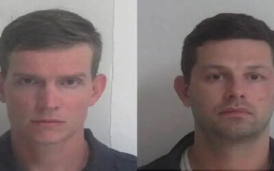 Pareja gay acusada de abusar sexualmente de sus hijos adoptivos a quienes ofrecieron a una red de pedófilos en Georgia