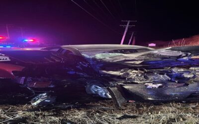 Accidente automovilístico deja 3 heridos