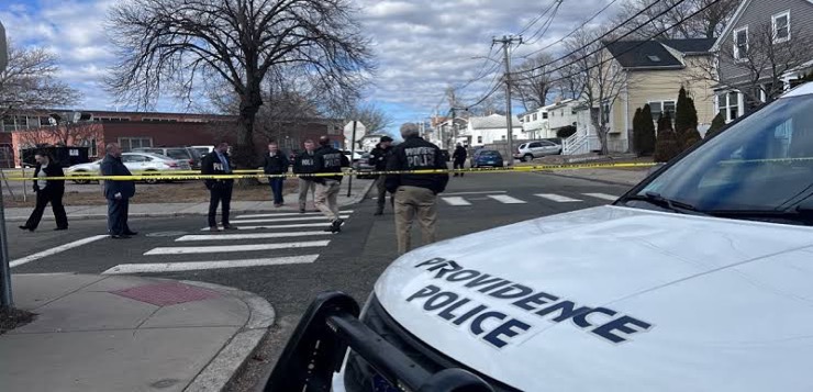 Policía Providence investiga disparos cerca de Escuela Primaria Mary Fogarty