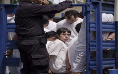 Bukele pide extender emergencia para perseguir a pandillas