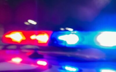 Accidente automovilístico en Johnston cobra la vida de una persona y deja a otra en estado grave.