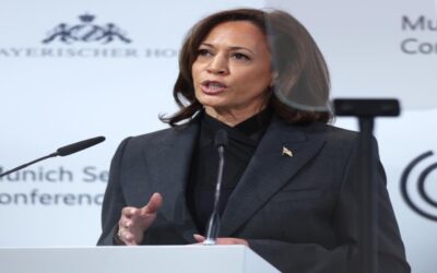 Harris denuncia “horrendos” crímenes contra la humanidad de Rusia en Ucrania