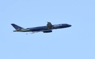 Avión de JetBlue casi choca con uno de Learjet que despegó sin autorización; FAA investiga incidente en Boston Logan International Airport