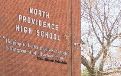Estudiante de la Escuela Secundaria North Providence arrestado luego de que encontraran pistola en su mochila.