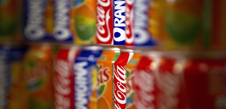 Estudio: Consumo diario de bebidas azucaradas puede llevarte a subir medio kilo de peso