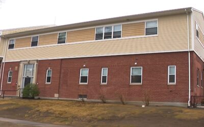 Crossroads RI inaugura nuevos apartamentos para familias sin hogar en Warwick