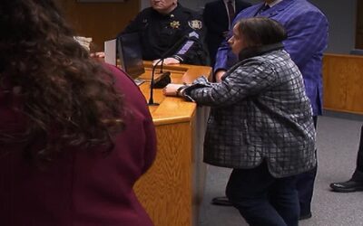 Segunda hija de anciano es acusada en su muerte.