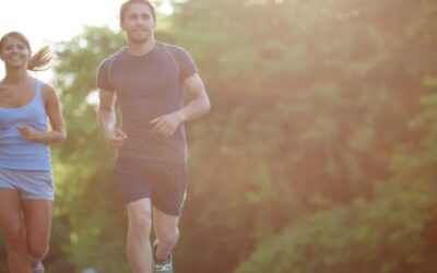 Correr mucho puede envejecer tu rostro más rápido, según un cirujano plástico