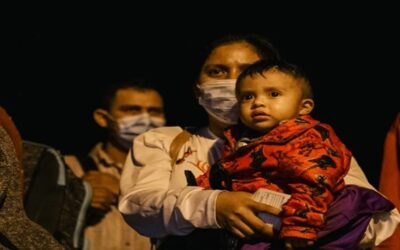 La Casa Blanca “ni confirma ni niega” si Biden planea el arresto de familias de inmigrantes