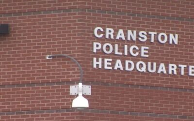 Autoridades identifican a dos fallecidos en incendio de casa en Cranston.