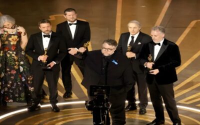 Guillermo del Toro gana su tercer óscar por su original versión de “Pinocchio”