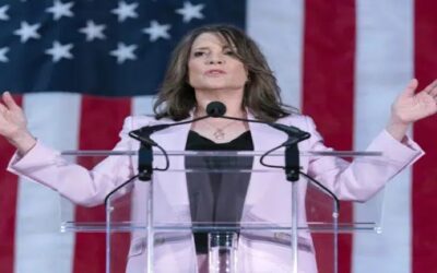 Marianne Williamson, 1ra en disputar la candidatura a Biden