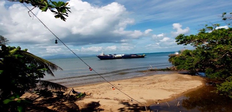 27 dominicanos son repatriados tras interceptar su barco en aguas de Puerto Rico