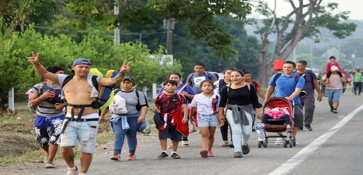 “Viacrucis migrante” pide diálogo con gobierno de México tras avance rumbo a la Ciudad de México y EE.UU.
