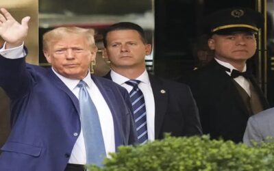 Trump declara en caso sobre prácticas de su empresa