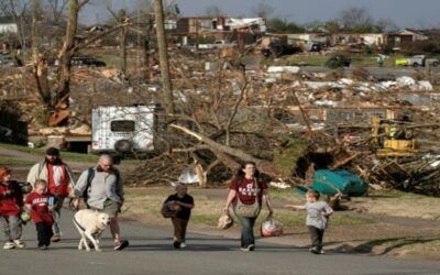 Al menos 22 muertos dejan tornados y fuertes tormentas en EEUU