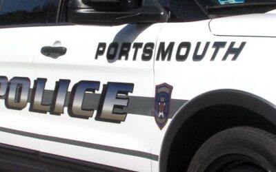 Mujer muere luego de estrellarse con su auto con una casa