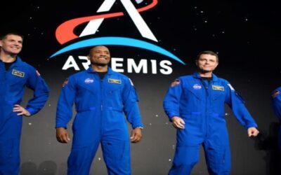 Una mujer y un afroamericano volarán por primera vez alrededor de la Luna en 2024