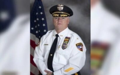 Jefe policial abusó de colegas y esposas de subordinados: acusación y arresto en NJ