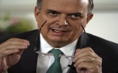 Es la voz internacional de México. Ahora quiere gobernarlo