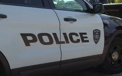 Ex empleado de Escuela Secundaria Westerly acusado de agresión sexual de un menor.