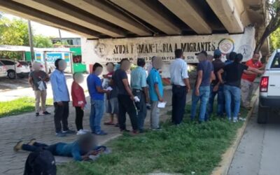 Rescatan a 28 migrantes en el norte de México y capturan a tres traficantes de personas