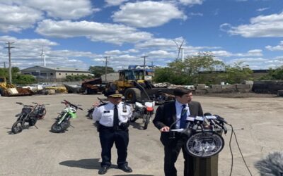 Ciudad de Providence destruye ATV´s y motos cross incautadas.