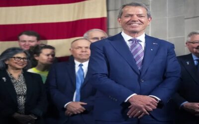 Gobernador de Nebraska firma nueva ley que limita abortos