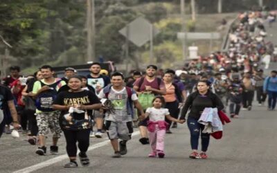 México advierte a migrantes: seguirán expulsiones y riesgos