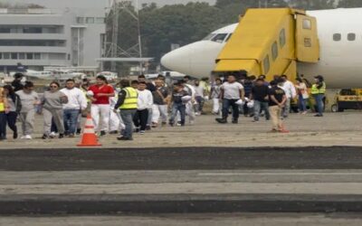 EEUU envía a Guatemala tres vuelos con deportados a horas del fin del Título 42