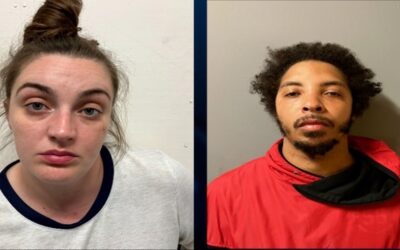 2 arrestados con cargos de droga y crueldad animal.