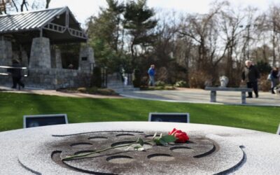 Realizan servicio en memoria de los 100 fallecidos en el incendio del Club The Station