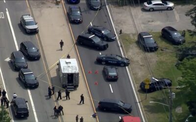 Tiroteo deja 2 muertos y al sospechoso abatido por la policía.