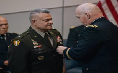 Miembro de la Guardia Nacional de Rhode Island ascendido a General de División