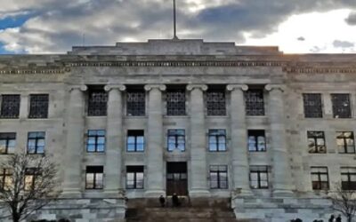 Exadministrador de morgue en Harvard y su esposa robaron y vendieron partes de restos humanos; enviaron algunos a través de USPS