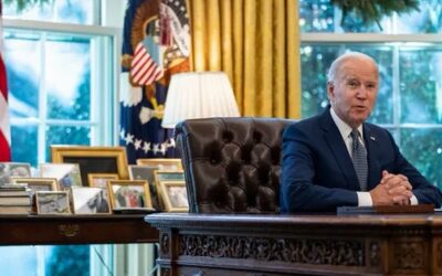 Biden firma en ley el acuerdo sobre el techo de la deuda con el que EE.UU. evita una “catástrofe económica”