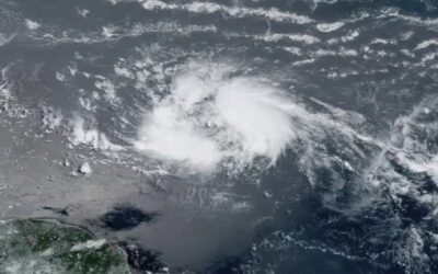 Tormenta tropical Bret avanza hacia el Caribe oriental