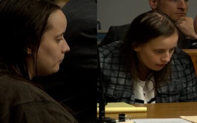 Hermanas acusadas de asesinar a su padre enfrentan nuevos cargos.