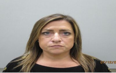 Miembro Comité Escolar de Cranston y Presidenta de PTO acusada de malversación de fondos.