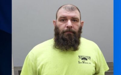 Hombre de North Smithfield acusado de tener armas fantasmas ilegales.