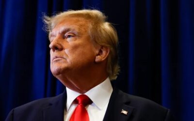 Trump afirma que fue notificado por el fiscal especial de que es objetivo de una investigación por el asalto al Capitolio