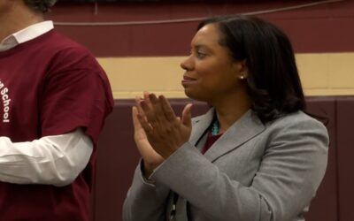 Newport se une a Jamestown para iniciar investigaciones policiales sobre las firmas de la campaña de Matos