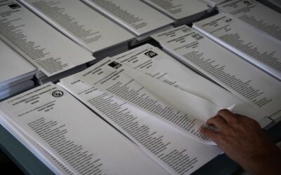La derecha ganaría las elecciones en España, pero sin mayoría para derrocar a Pedro Sánchez