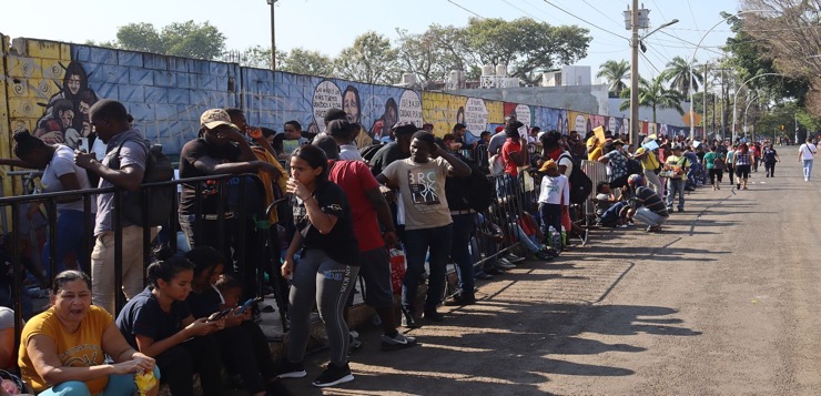 Honduras intercepta a un traficante de inmigrantes junto a un grupo de ecuatorianos y senegaleses