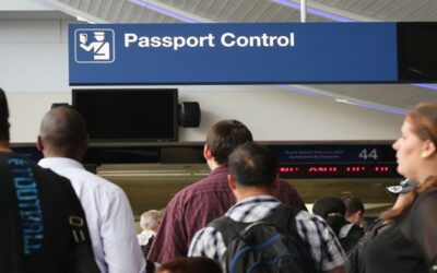 A partir del 2024, ciudadanos estadounidenses necesitarán visas para viajar a cualquier país de la Unión Europea