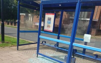 Sacan de una piscina a niño de 2 años que se debate entre la vida y la muerte.