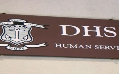 Beneficios de SNAP y dinero efectivo están atrasados para cientos de personas este mes.