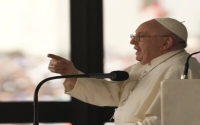 Papa visita santuario portugués conocido por profecía apocalíptica ligada a Rusia