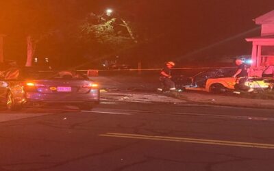 Accidente automovilístico en East Providence deja 1 muerto y 2 heridos.